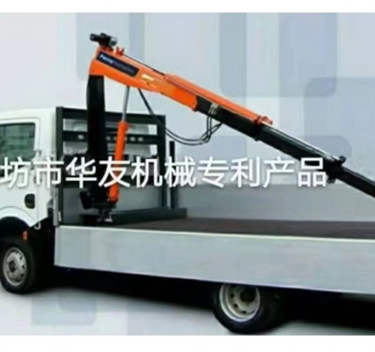 點(diǎn)擊查看詳細(xì)信息<br>標(biāo)題：車載小吊機(jī)  液壓小吊機(jī) 閱讀次數(shù)：1714